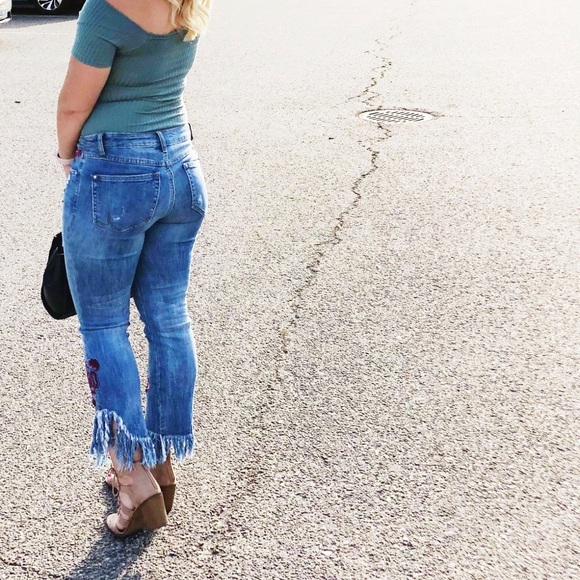 3/$20 Floral Fringe Jeans - Picture 2 of 9